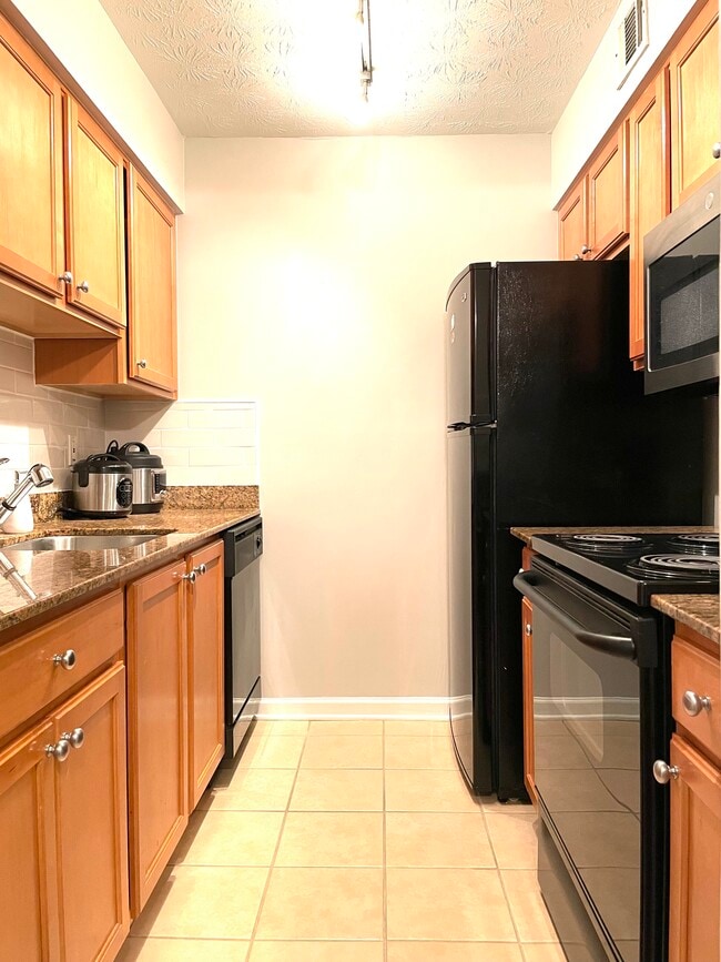 Kitchen - 3120 Seven Pines Ct