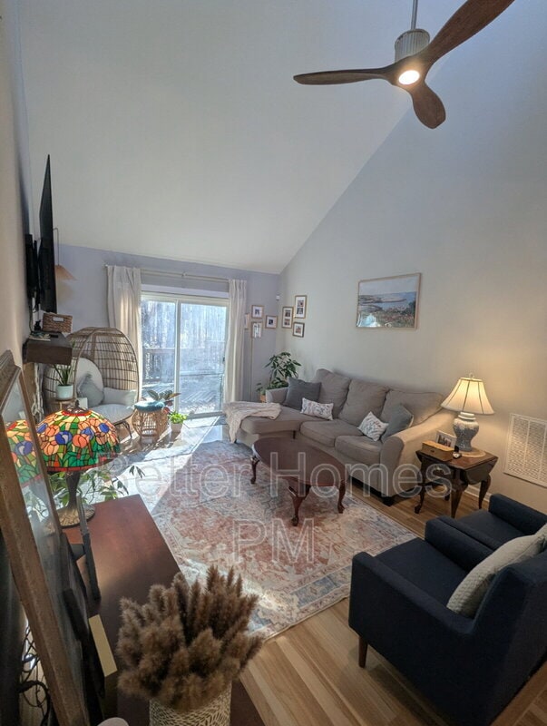 Building Photo - 5513 Kaplan Dr