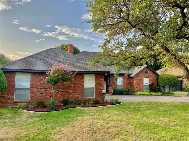 Building Photo - 3026 Trail Lake Dr