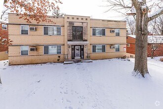 Building Photo - 3129 Ramona Ave