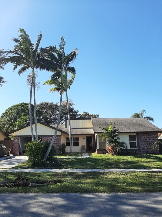 Main house - 1205 NW 10th St