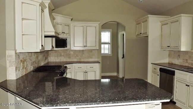 Building Photo - 23 Silver Cedar Ct