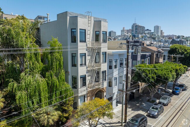 Alternate Exterior - 1828 Hyde St
