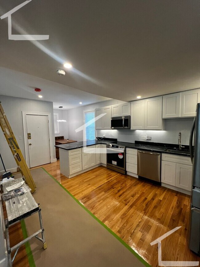 Foto del edificio - 25 Farrington Ave