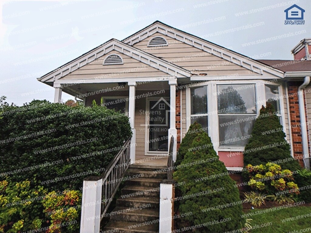 106 Vinewood Rd Room for Rent in McMinnville, TN