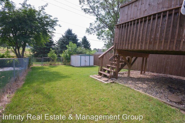 Building Photo - 2 br, 1.5 bath House - 4442 13th Ave NW