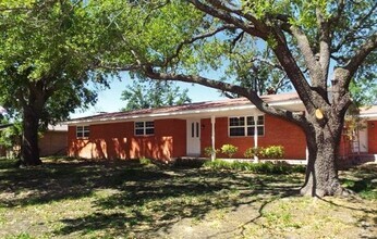 Building Photo - 5308 Kayway Dr