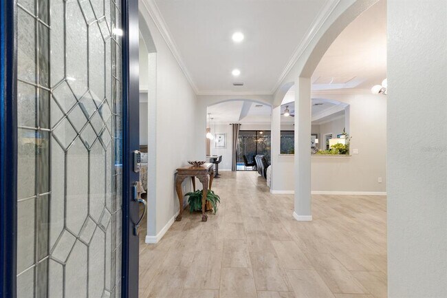Foto del edificio - 706 Acacia Ct