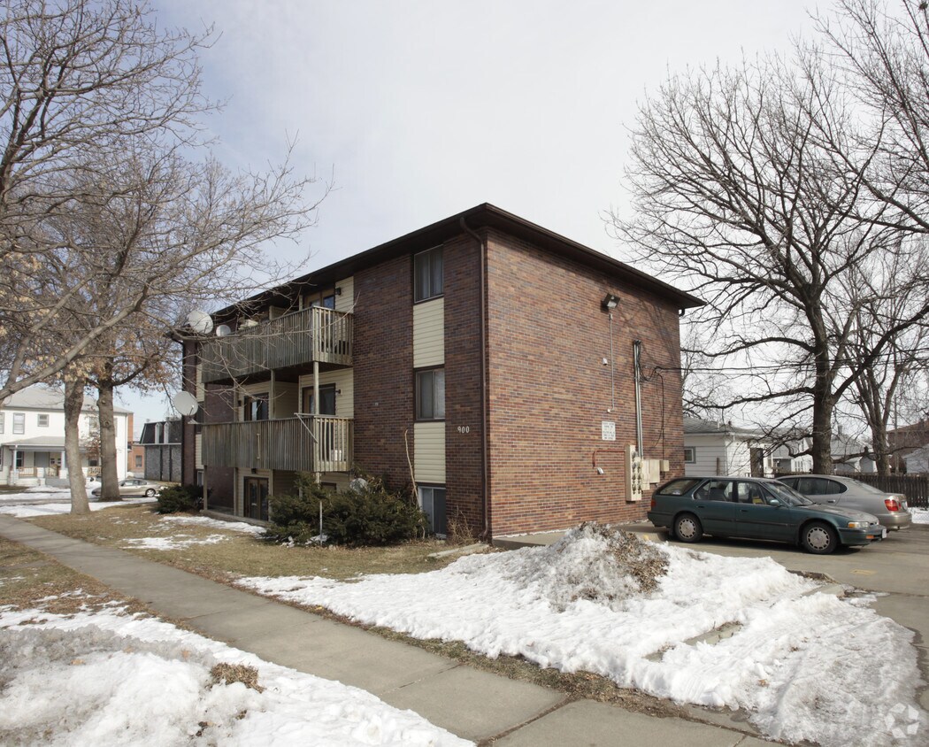 Primary Photo - 900 S 21st St