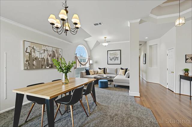 Foto del edificio - 6705 Candlecreek Ln