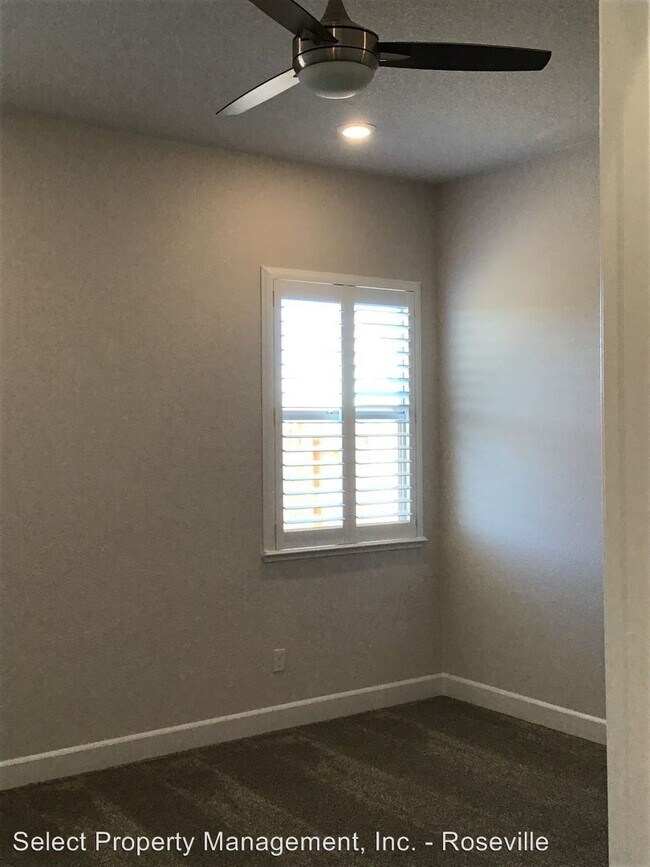 Foto del edificio - 3 br, 2 bath House - 2952 Shady Acres Loop