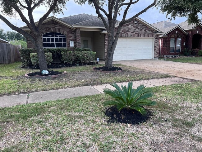 Building Photo - 5911 Llano Creek Dr
