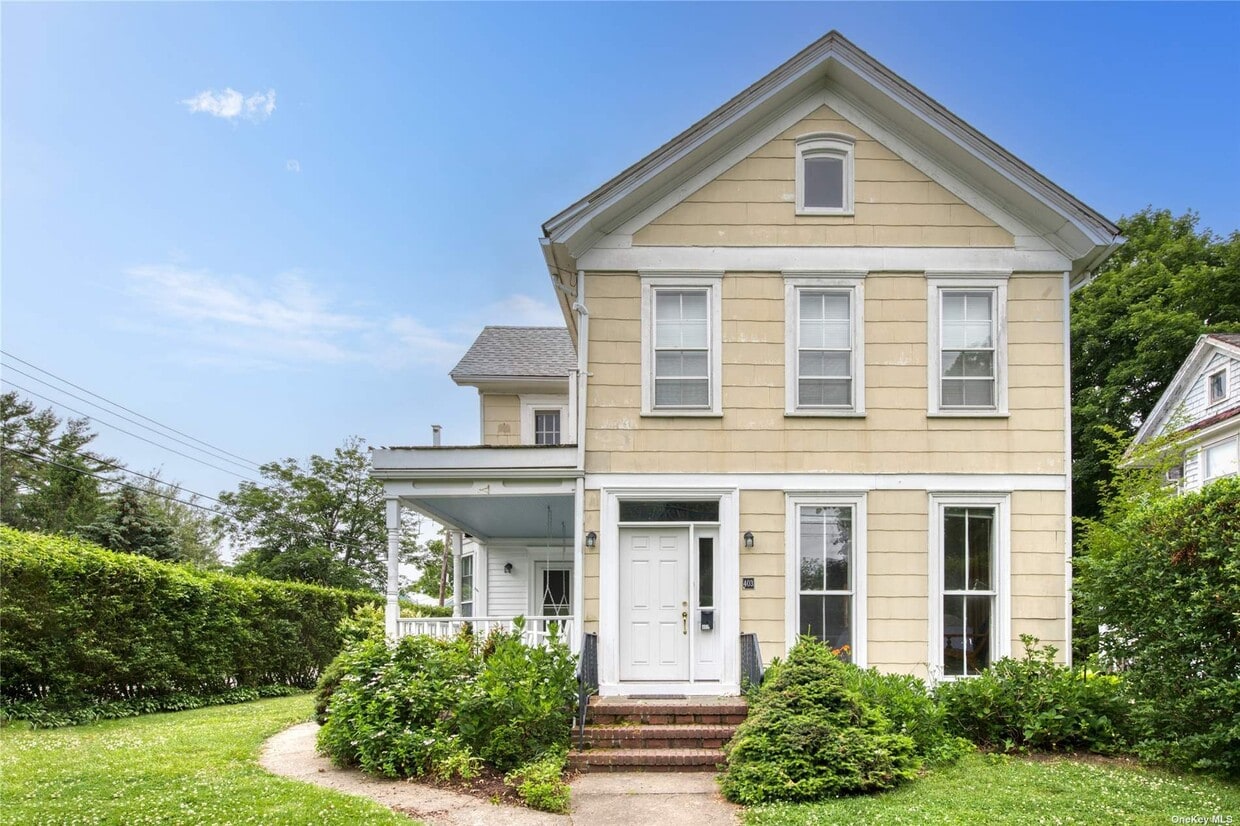 403 4th St, Greenport, NY 11944 House Rental in Greenport, NY