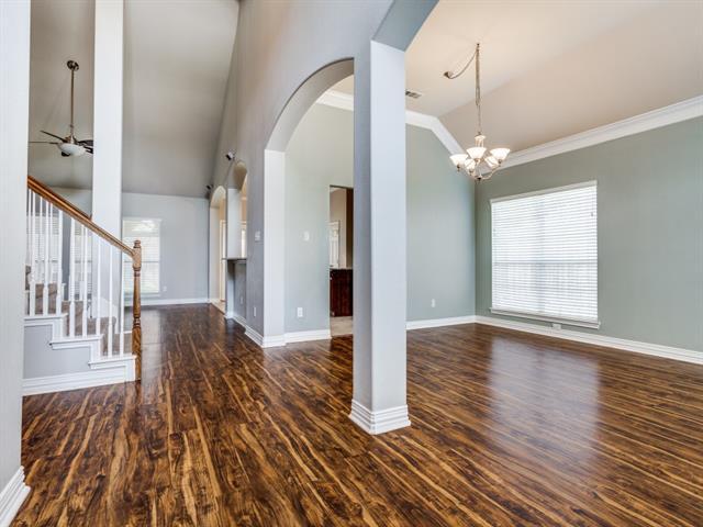 Foto del edificio - 6701 Driftwood Ln