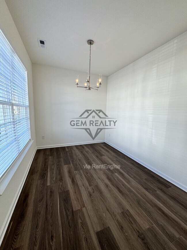 Building Photo - 6184 Belay Dr