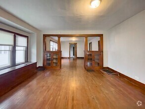 Building Photo - 1405 W Jackson St