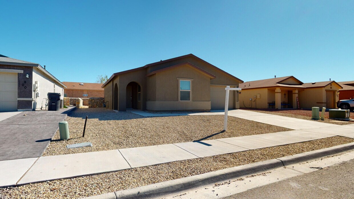 904 Talavera Dr, Horizon City, TX 79928 House for Rent in Horizon