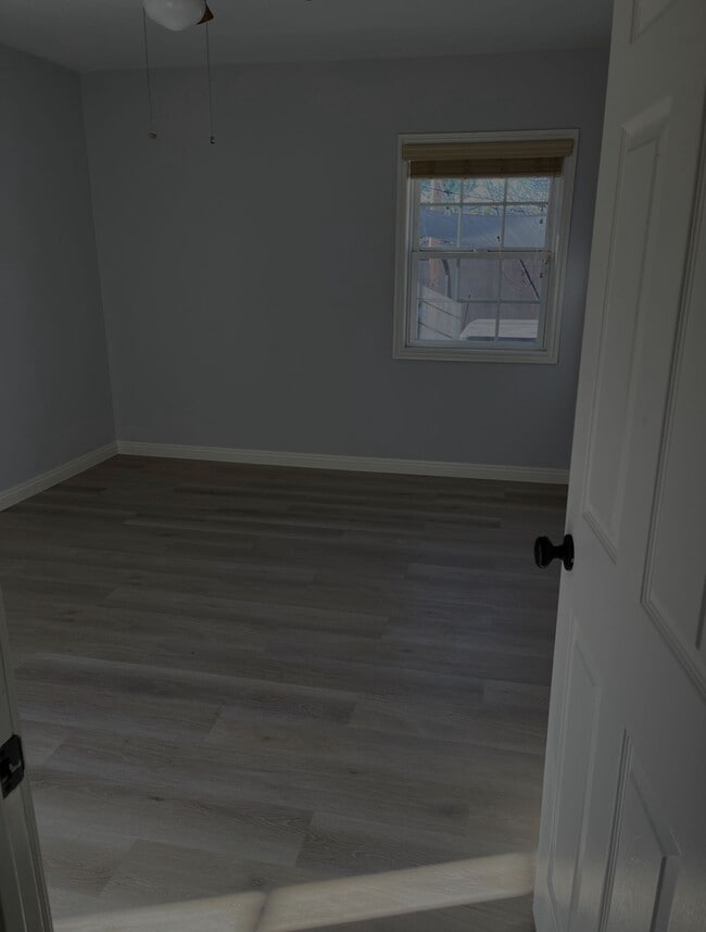 Foto del edificio - 1733 Lancewood Ave