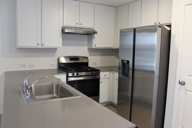 Foto del edificio - Converse Newly Built Rental Property (3 Be...