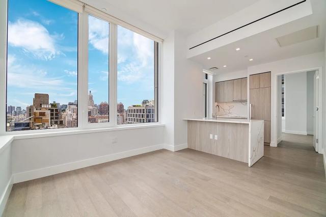 Foto principal - 1 bedroom in NEW YORK NY 10010