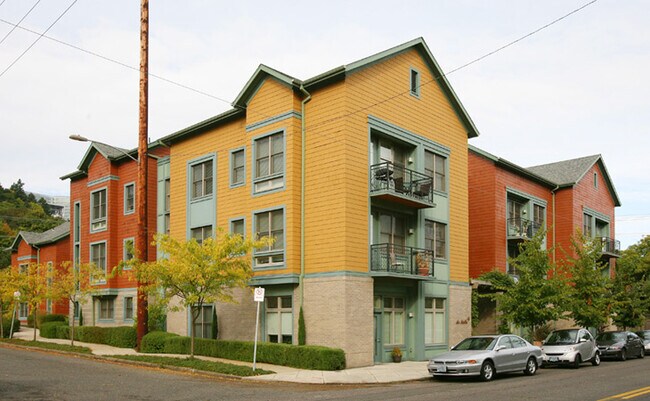 Building Photo - 3535 S Corbett Ave
