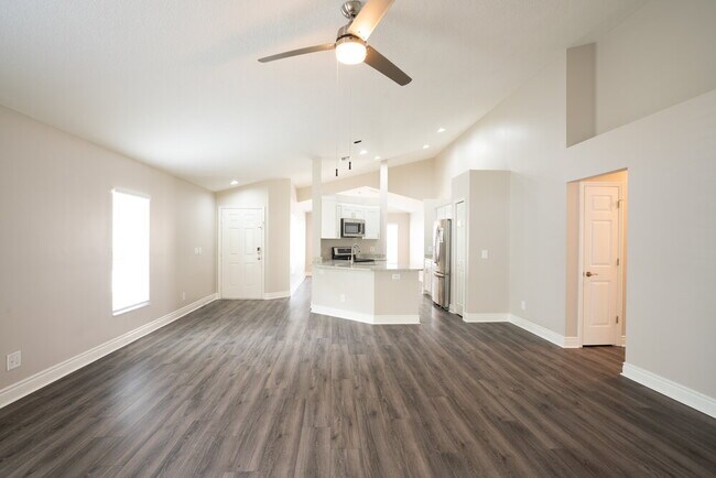 Building Photo - 3014 Summer Cruise Dr