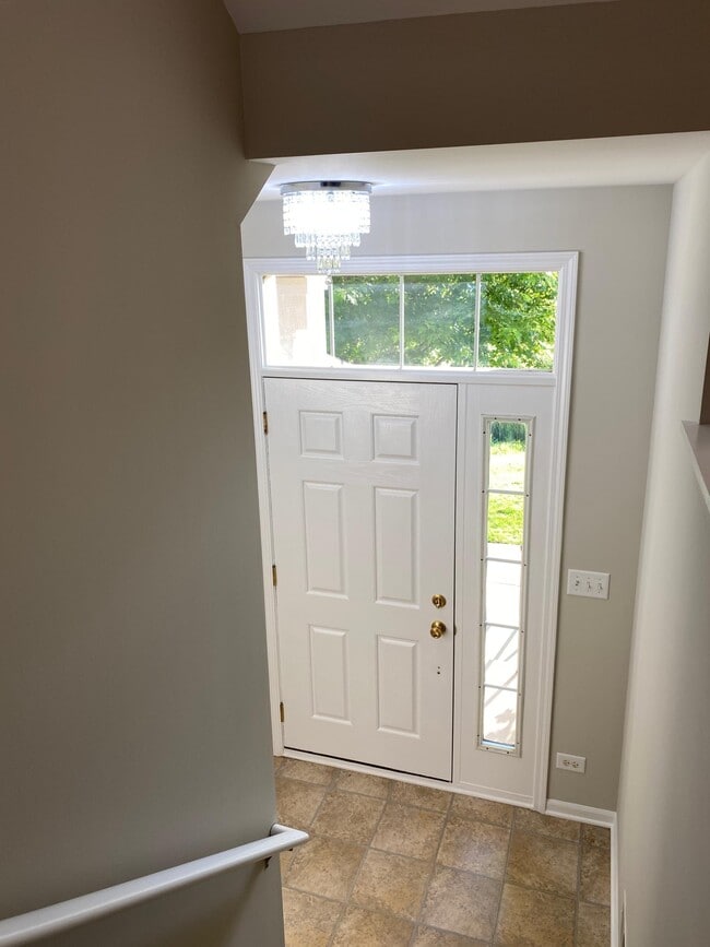 Building Photo - 1148 Orangery Ct