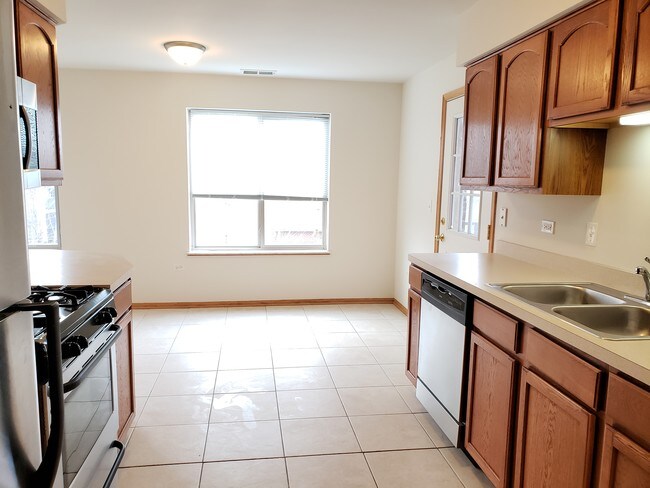 Foto del edificio - 7010 Heritage Cir