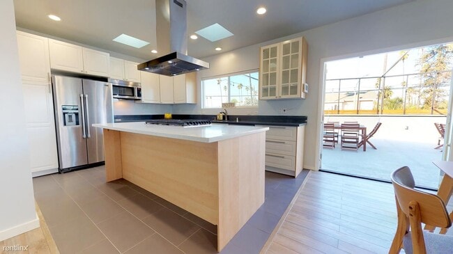 Building Photo - 1 br, 1 bath House - 2303 West Blvd Privat...