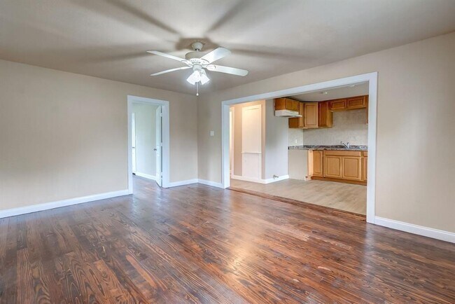 Building Photo - 7711 James Franklin St