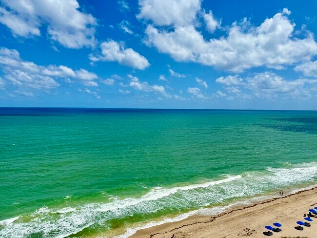 Foto del edificio - 4250 Galt Ocean Dr