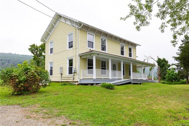 Building Photo - 389 Poplar Hill Rd