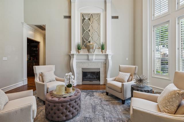 Foto del edificio - 910 Parkview Ln