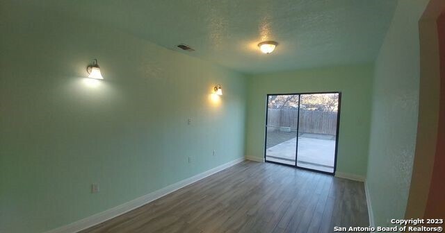 Foto del edificio - 2622 Johnson Grass