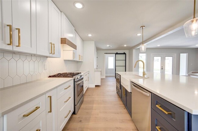 Building Photo - 1810 Eagle Falls Ct