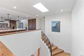 Building Photo - 3250 Coldwater Canyon Ave