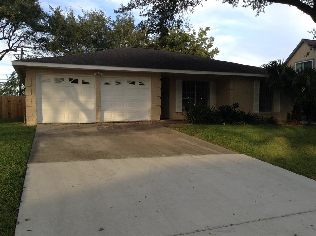 Foto principal - 11930 Monticeto Ln