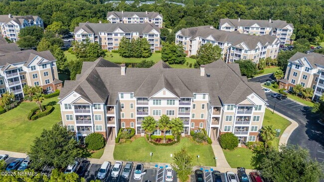 Foto del edificio - 13364 Beach Blvd