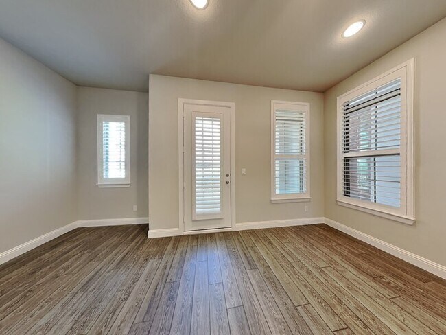 Building Photo - 1181 Tea Olive Ln