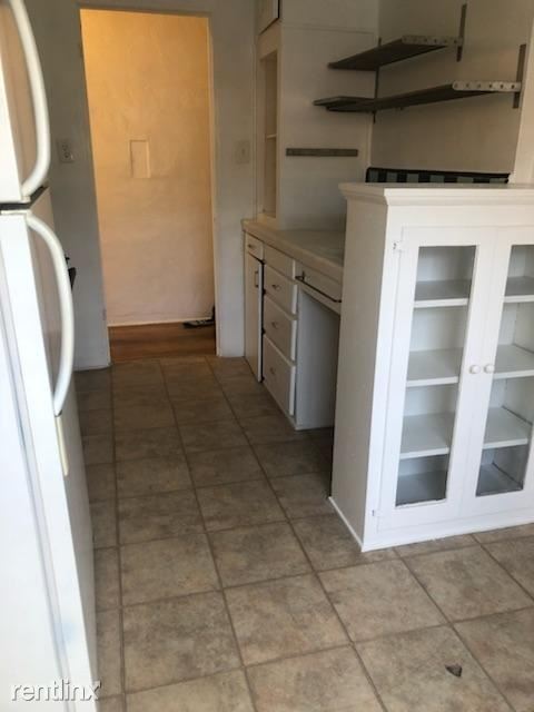 Foto del edificio - 835 Cedar Ave