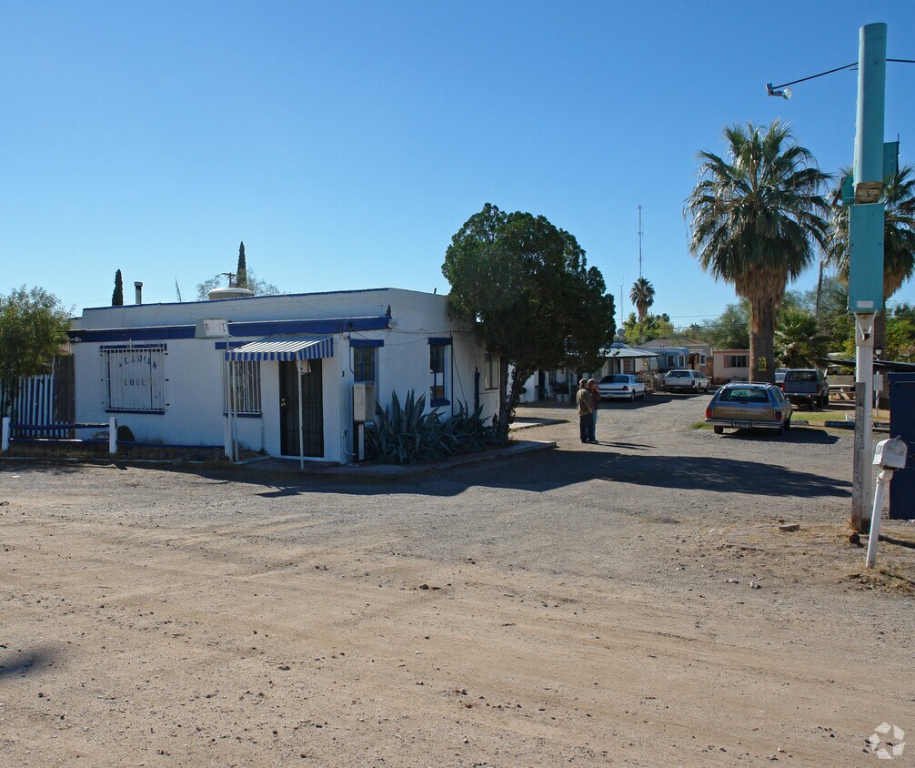 Foto principal - Acadian Court