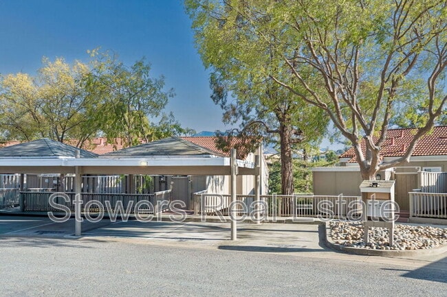 Foto del edificio - 4430 Eagle Peak Rd