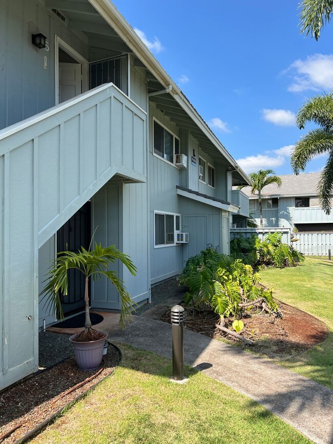 Building Photo - Kuola Towhouse in Waipio