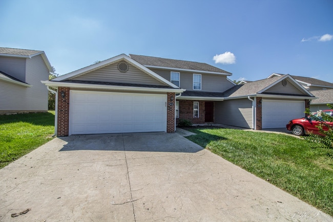 Building Photo - 7432 Noah Ct