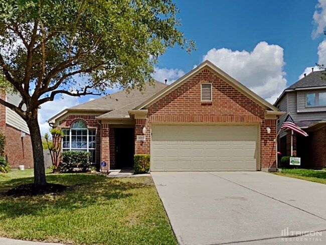 Foto del edificio - 18515 Knob Hill Lake Ln