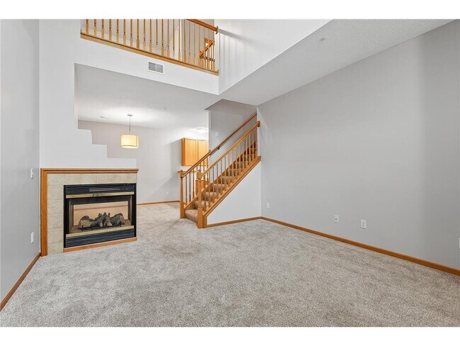 Foto del edificio - 5020 Holly Ln N