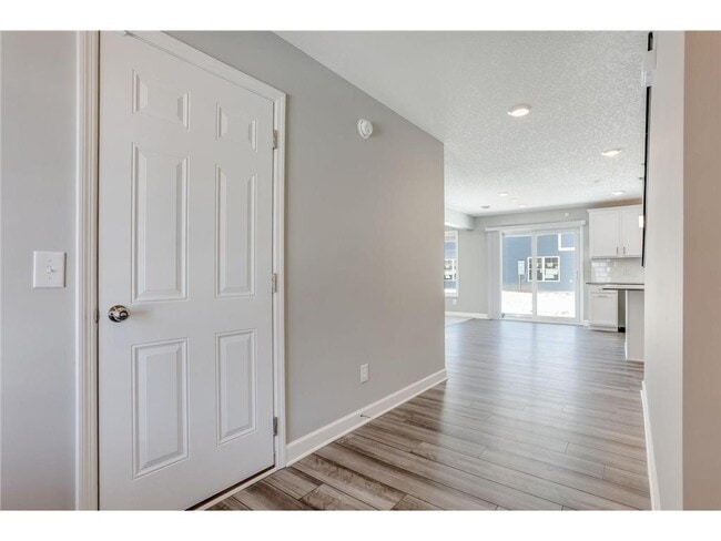Foto del edificio - 1142 Middlefield Rd