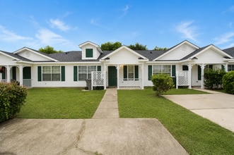 Building Photo - 309 Loveland Cir
