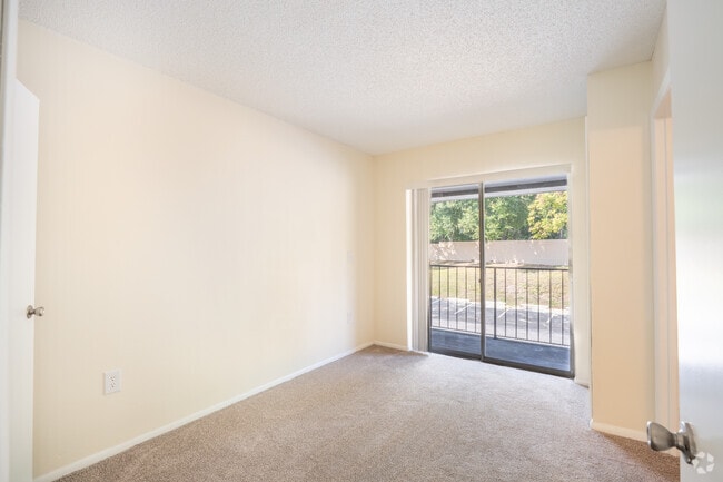 1BR, 1BA - 501SF - Bedroom - Misty Oaks