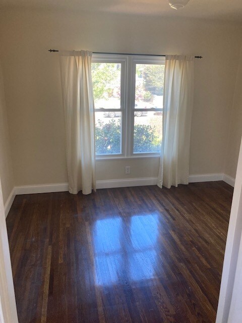 Dining room - 928 S Walker Ave